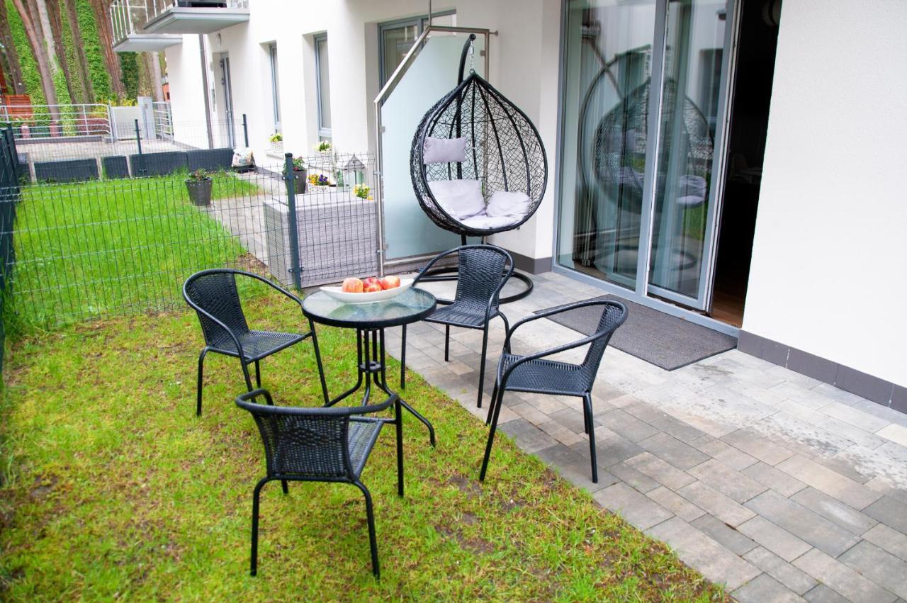 Apartament Ikar - 2 Pokojowy Przy Morzu Z Wlasnym Ogrodkiem Pobierowo Exterior foto